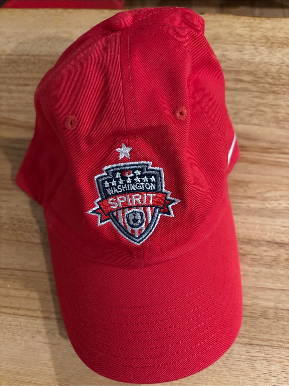 NEW Nike Washington Spirit Women’s Soccer Red Baseball Cap